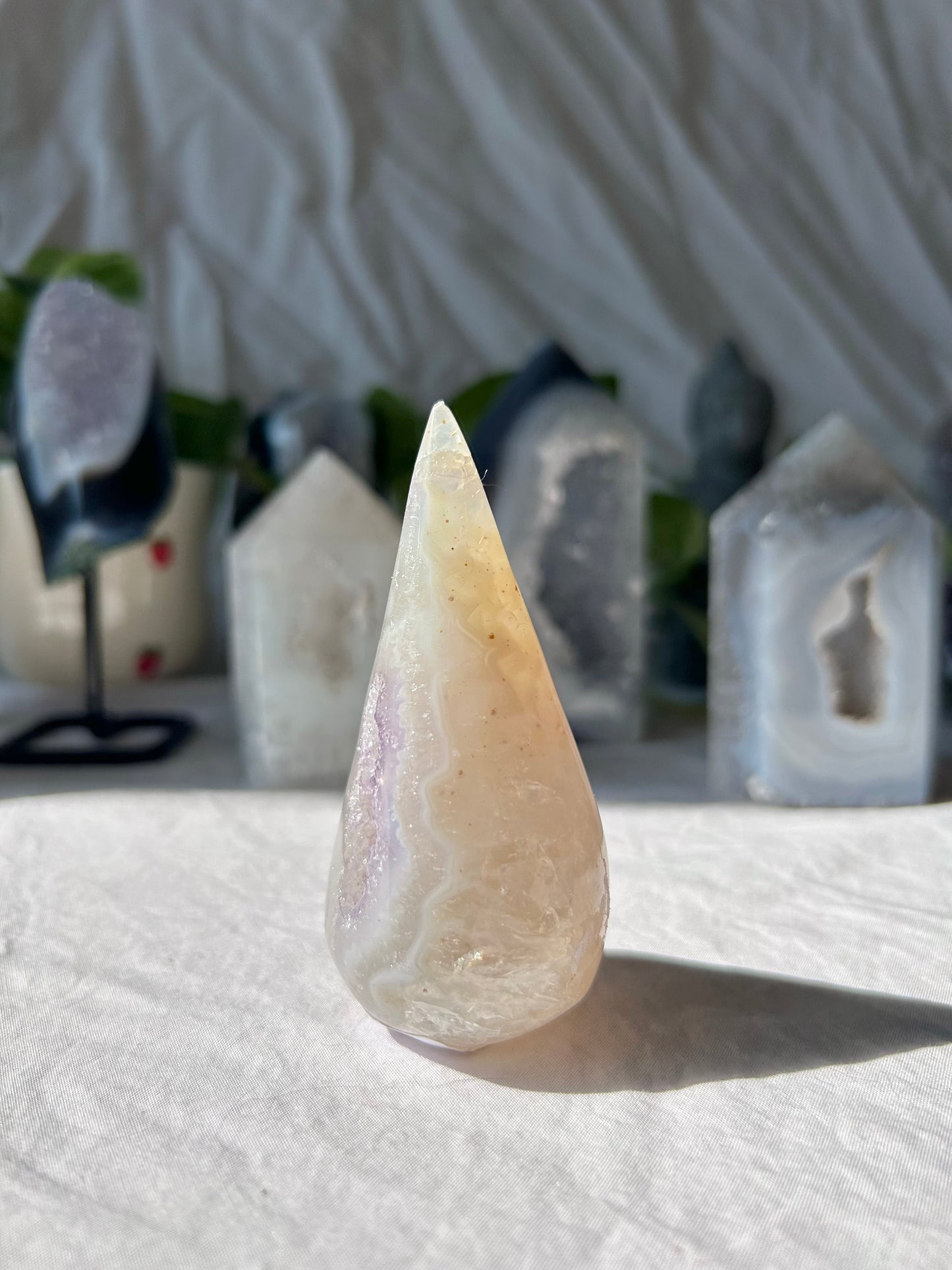 Fairy pink agate flame