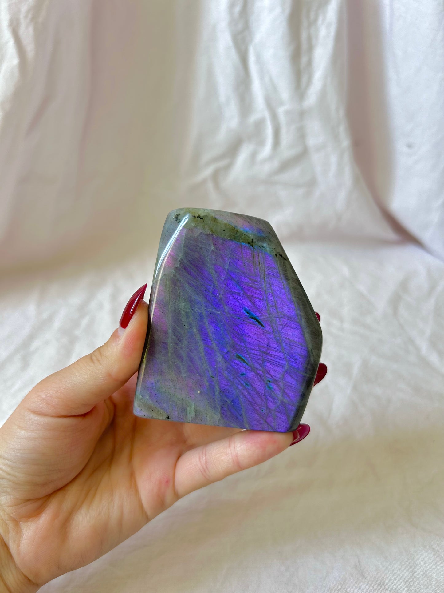 Purple labradorite