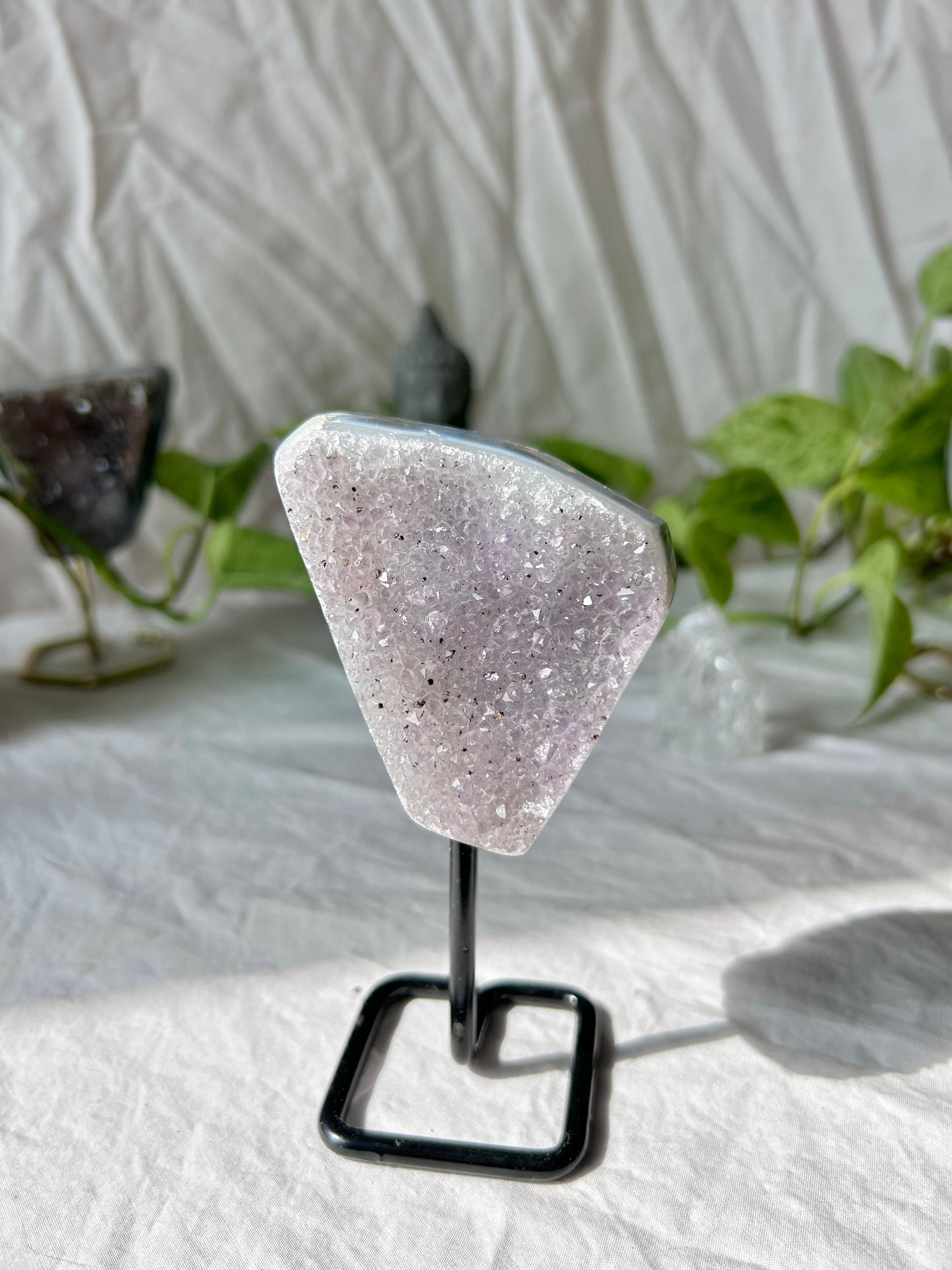 Agate amethyst on stand