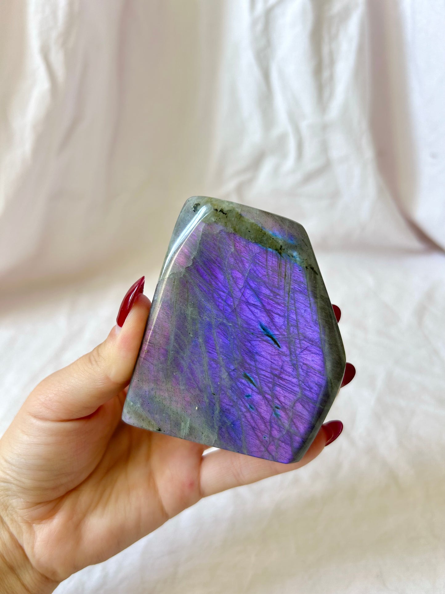 Purple labradorite